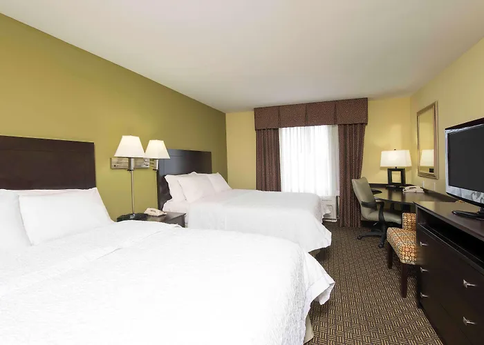 Hampton & Hotel Danville